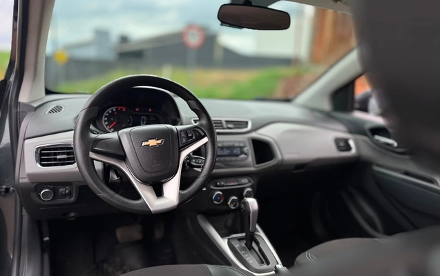 imagem-https://www.socarrao.com.br/sc-vehicle-images-prod/3297353/1787244019504-fab80cf6528f4b67bfbb3523388fe333_1786942063306.jpg