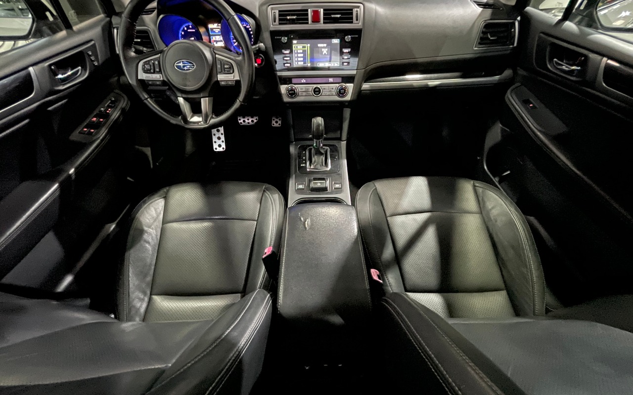 imagem-https://www.socarrao.com.br/sc-vehicle-images-prod/3297368/1787058377970-SU1HXzMxODMuanBlZw.jpeg