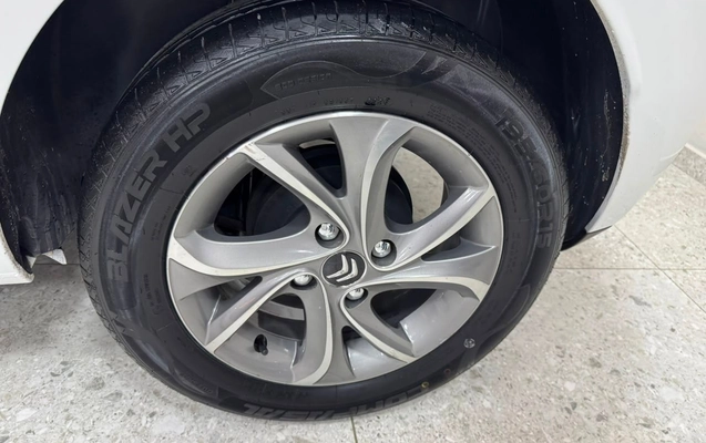 imagem-https://www.socarrao.com.br/sc-vehicle-images-prod/3297372/1789413206466-477077d53d394d05be5daa8a106c942b_1786718960200.jpg