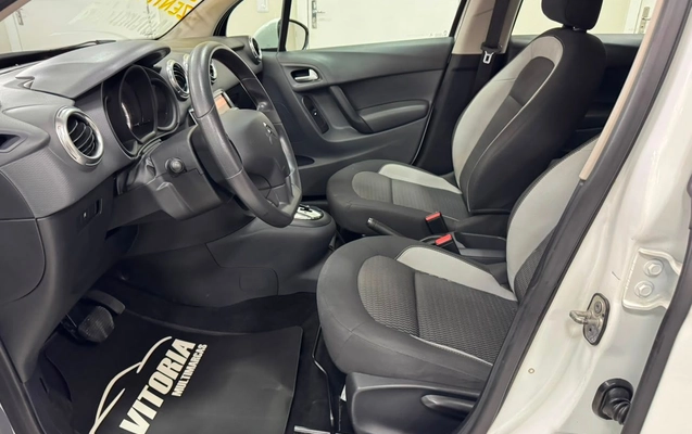 imagem-https://www.socarrao.com.br/sc-vehicle-images-prod/3297372/1789413206467-3cec67d116bb448f8dfa387b5e4af749_1786718960205.jpg