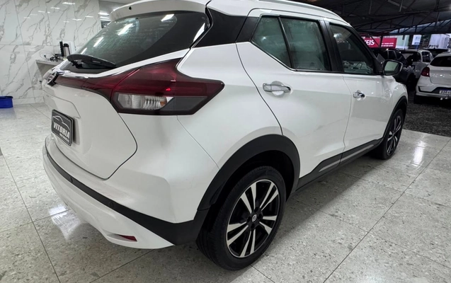 imagem-https://www.socarrao.com.br/sc-vehicle-images-prod/3297376/1787060693885-0db1dd99abb644a99a5ddaf0af5b0f48_1786626294834.jpg