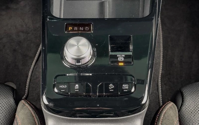 imagem-https://www.socarrao.com.br/sc-vehicle-images-prod/3297379/1789577221398-8383263_9_B_abd0e3b43b.jpeg