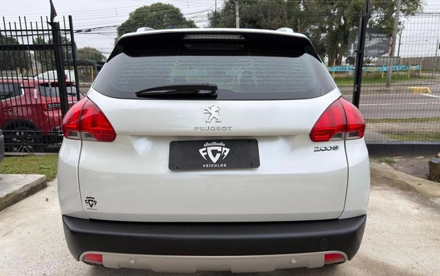 imagem-https://www.socarrao.com.br/sc-vehicle-images-prod/3297390/1787317899793-8100919_15_B_2b681d985d.jpeg