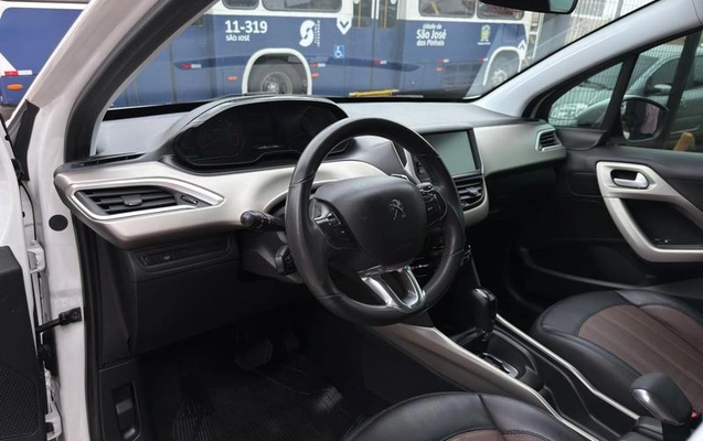imagem-https://www.socarrao.com.br/sc-vehicle-images-prod/3297390/1787317899794-8100919_3_B_9c1afe2e11.jpeg