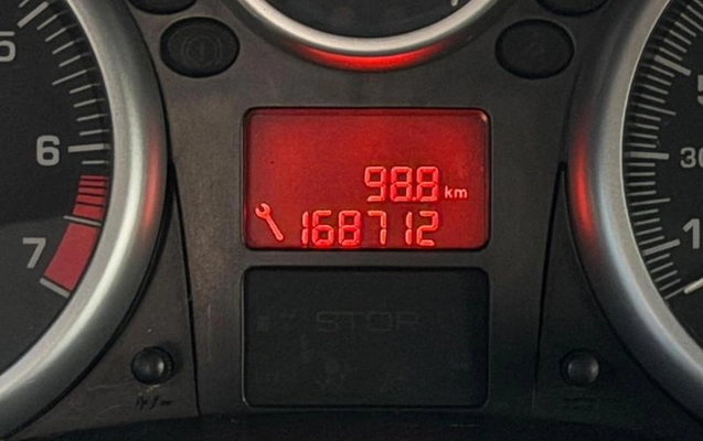 imagem-https://www.socarrao.com.br/sc-vehicle-images-prod/3297393/1789492075608-8014130_7_B_87e62c9237.jpeg