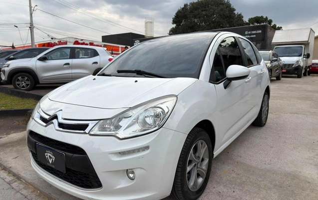 imagem-https://www.socarrao.com.br/sc-vehicle-images-prod/3297454/1787317943989-8339354_1_B_47eb7c2ce5.jpeg