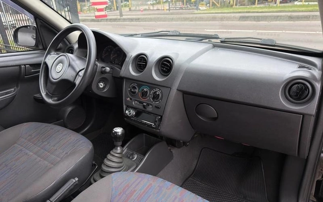 imagem-https://www.socarrao.com.br/sc-vehicle-images-prod/3297457/1787317949384-7708754_6_B_083d976348.jpeg