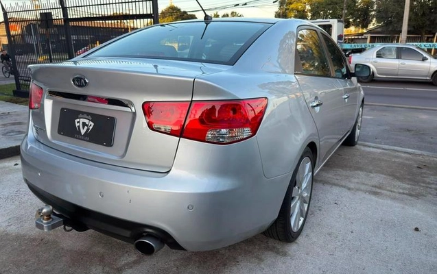 imagem-https://www.socarrao.com.br/sc-vehicle-images-prod/3297465/1787317954178-8222724_21_B_efaa80958e.jpeg