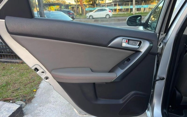 imagem-https://www.socarrao.com.br/sc-vehicle-images-prod/3297465/1787317954181-8222724_3_B_2b08ce12f6.jpeg