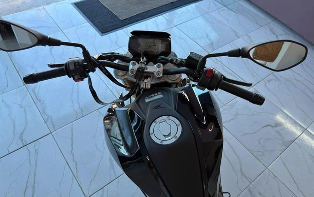 imagem-https://www.socarrao.com.br/sc-vehicle-images-prod/3297526/1787317974708-8264016_10_B_3ec0d4f7c9.jpeg
