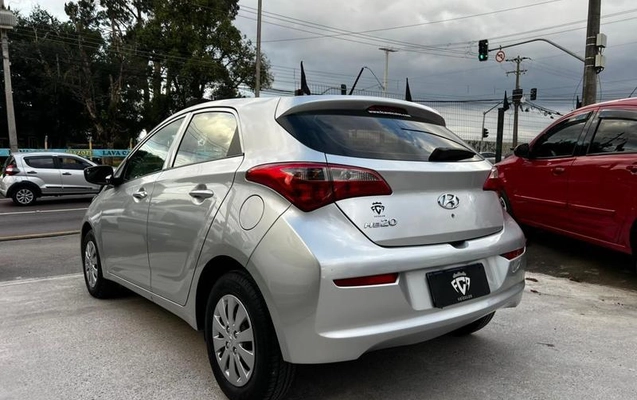 imagem-https://www.socarrao.com.br/sc-vehicle-images-prod/3297550/1787317984665-7991847_8_B_e3aa82eed1.jpeg