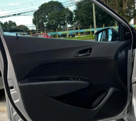 imagem-https://www.socarrao.com.br/sc-vehicle-images-prod/3297550/1787317984669-7991847_2_B_8e477b6a96.jpeg