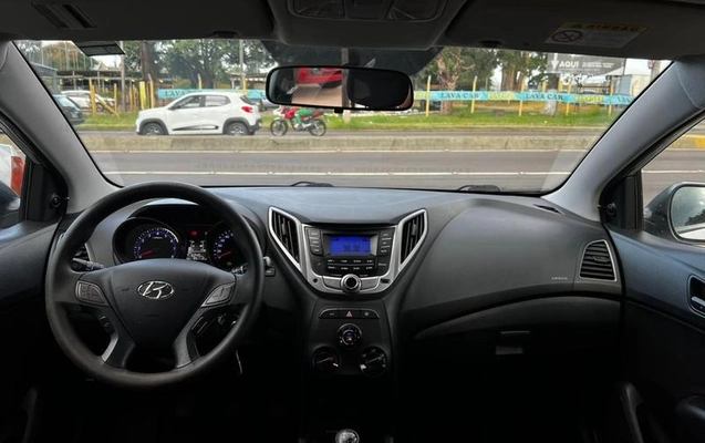 imagem-https://www.socarrao.com.br/sc-vehicle-images-prod/3297550/1787317984674-7991847_9_B_4516b4af63.jpeg
