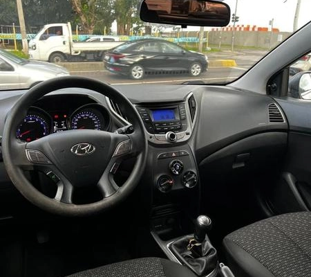 imagem-https://www.socarrao.com.br/sc-vehicle-images-prod/3297550/1787317984676-7991847_12_B_cbf3bfcb0e.jpeg