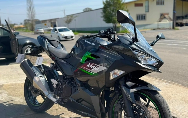 imagem-https://www.socarrao.com.br/sc-vehicle-images-prod/3297575/1787059156296-5631e8a3c93545629c6803e6b1ed2f75_1786992667003.jpg