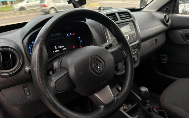 imagem-https://www.socarrao.com.br/sc-vehicle-images-prod/3297582/1787318012498-8125739_1_B_a3d250090c.jpeg