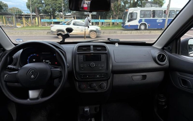 imagem-https://www.socarrao.com.br/sc-vehicle-images-prod/3297582/1787318012500-8125739_1_B_04d3ce2804.jpeg
