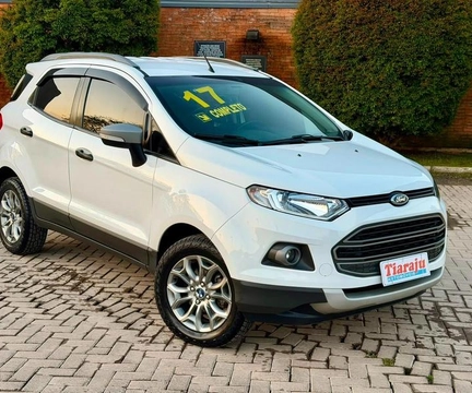 Ford EcoSport 2017 Branco — foto 1 de 3