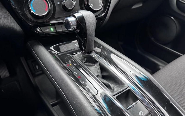 imagem-https://www.socarrao.com.br/sc-vehicle-images-prod/3297609/1787059386317-8339876_12_B_0919fad5b2.jpeg
