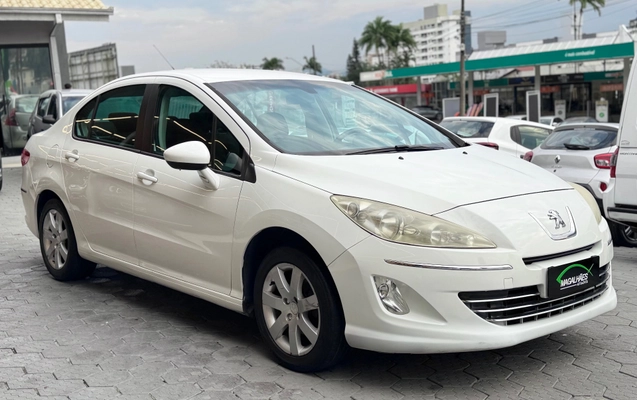 imagem-https://www.socarrao.com.br/sc-vehicle-images-prod/3297701/1789414095829-27688059d39541eb80d7b7962feb6f95_1787059907191.jpg