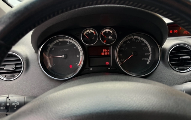 imagem-https://www.socarrao.com.br/sc-vehicle-images-prod/3297701/1789414095835-4c345d192f0a457a8d2247061b632a8b_1787059907267.jpg