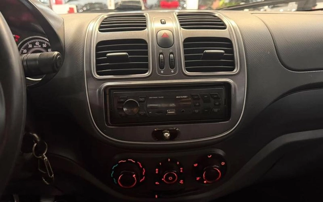 imagem-https://www.socarrao.com.br/sc-vehicle-images-prod/3297702/1789135841192-8385820_2_B_3bde91de70.jpeg