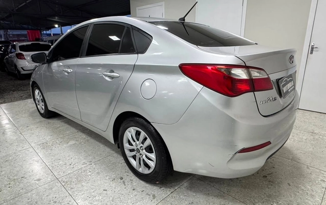 imagem-https://www.socarrao.com.br/sc-vehicle-images-prod/3297964/1787061350940-d8e28aa09c9d436aaf49cab2126d5115_1786625890655.jpg