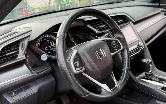imagem-https://www.socarrao.com.br/sc-vehicle-images-prod/3298117/1787061630980-8385417_5_B_87757a1caa.jpeg