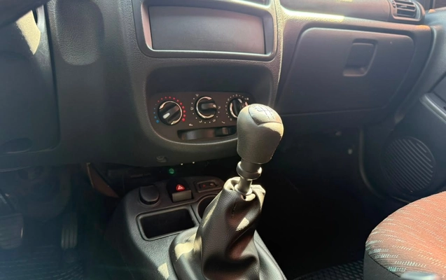 imagem-https://www.socarrao.com.br/sc-vehicle-images-prod/3298120/1787061668127-fca17b6882984b2bbc6fc5f03e762214_1786941737482.jpg