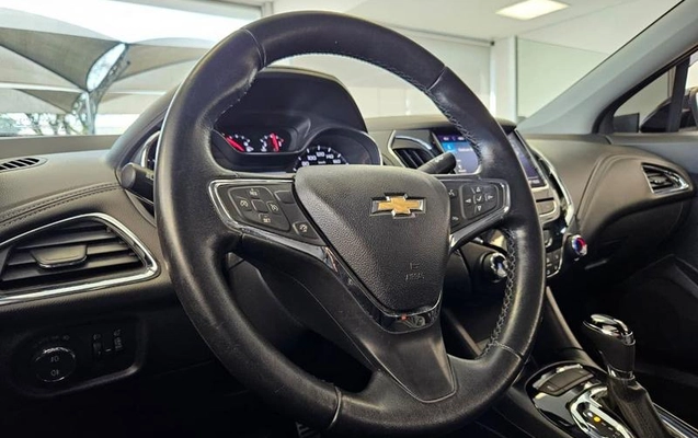 imagem-https://www.socarrao.com.br/sc-vehicle-images-prod/3298124/1788543236891-8390234_7_B_ceac0eea02.jpeg