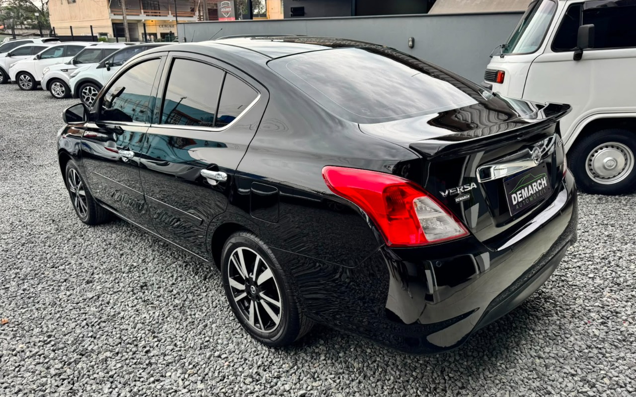 imagem-https://www.socarrao.com.br/sc-vehicle-images-prod/3298186/1787061886069-V2hhdHNBcHAgSW1hZ2UgMjAyNi0wOC0xMyBhdCAxNi4wNC4wNiAoMikuanBlZw.jpeg
