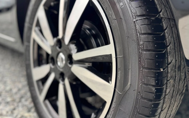 imagem-https://www.socarrao.com.br/sc-vehicle-images-prod/3298186/1787061886409-V2hhdHNBcHAgSW1hZ2UgMjAyNi0wOC0xMyBhdCAxNi4wNC4wNy5qcGVn.jpeg