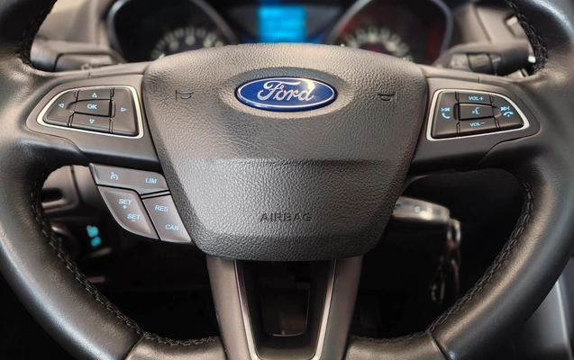 imagem-https://www.socarrao.com.br/sc-vehicle-images-prod/3298315/1787062420672-003_29f8d16fa3de9e90e512a157dca27522.jpeg