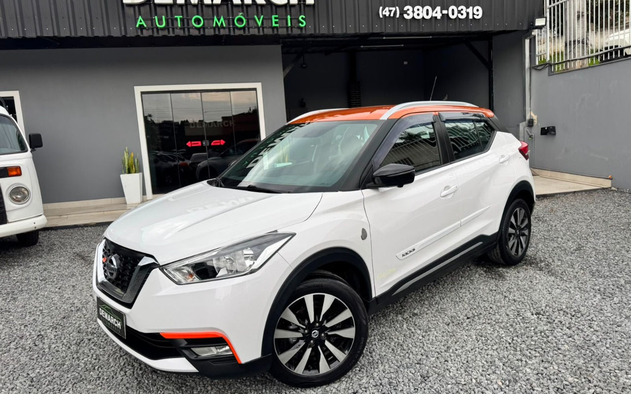 Nissan KICKS 2017 Branco — foto 1 de 3