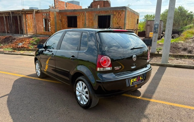 imagem-https://www.socarrao.com.br/sc-vehicle-images-prod/3298354/1787062809413-f4bd382301e048008b66209f73a91617_1786941141261.jpg