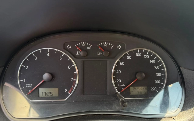 imagem-https://www.socarrao.com.br/sc-vehicle-images-prod/3298354/1787062809422-8cd38befd02243f2a07ee0388be80d80_1786941141332.jpg