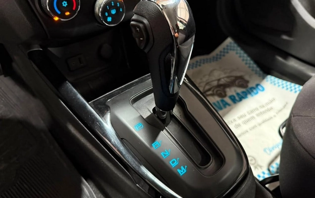 imagem-https://www.socarrao.com.br/sc-vehicle-images-prod/3298369/1787062866393-vehicle_image_1787062660_fbbb280051c4ca5a8a3ca0a767cb7329.jpeg