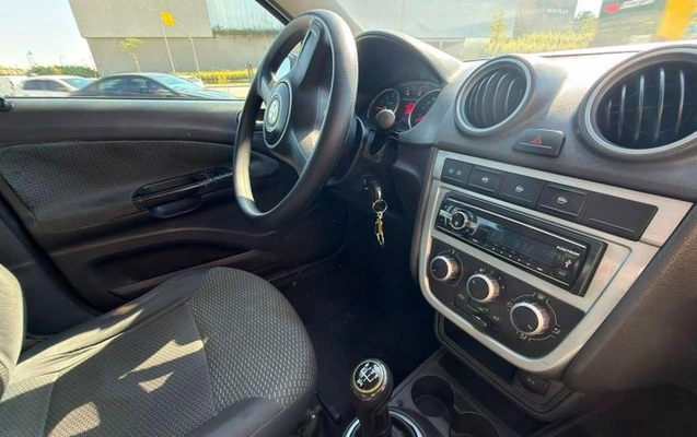 imagem-https://www.socarrao.com.br/sc-vehicle-images-prod/3298499/1787063864934-8390405_6_B_51000f08e3.jpeg