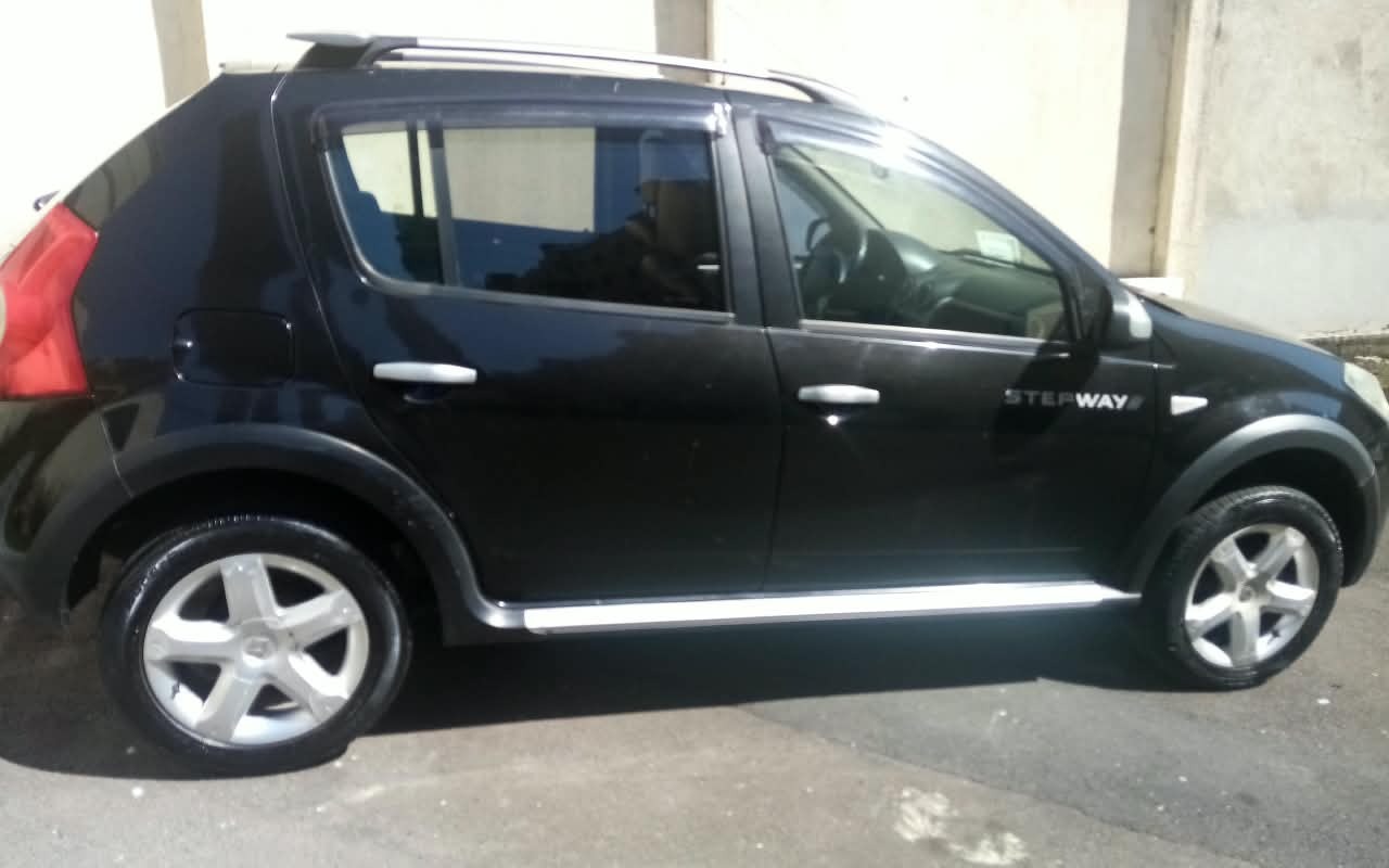 imagem-https://www.socarrao.com.br/sc-vehicle-images-prod/3298505/1787066143320-c2FuZGVybyBsYXRlcmFsLmpwZw.jpg