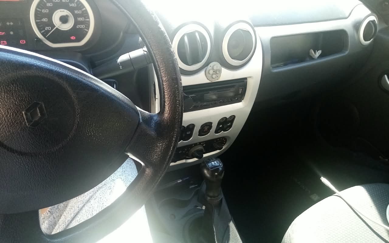 imagem-https://www.socarrao.com.br/sc-vehicle-images-prod/3298505/1787066144283-c2FuZGVybzAyLmpwZw.jpg