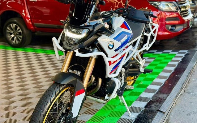 imagem-https://www.socarrao.com.br/sc-vehicle-images-prod/3298521/1788278966759-8386956_3_B_2b557f9b88.jpeg
