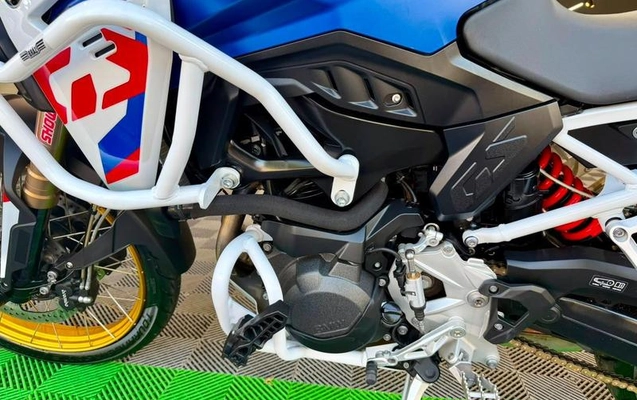 imagem-https://www.socarrao.com.br/sc-vehicle-images-prod/3298521/1788278966766-8386956_1_B_11b1c9e929.jpeg