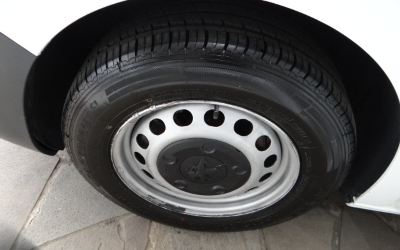 imagem-https://www.socarrao.com.br/sc-vehicle-images-prod/3298530/1787316416331-RFNDMDIzNTAuSlBH.JPG