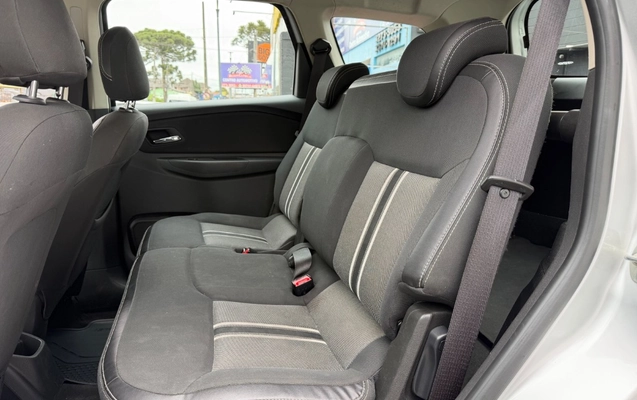 imagem-https://www.socarrao.com.br/sc-vehicle-images-prod/3298853/1788353929656-gb-9c3bb85.jpeg