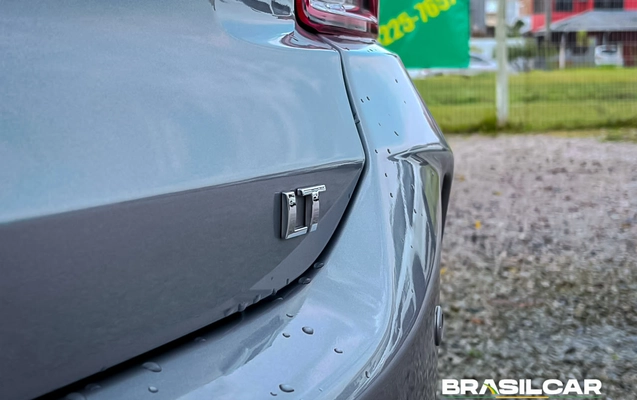 imagem-https://www.socarrao.com.br/sc-vehicle-images-prod/3299114/1787066891143-003_d7abf1ff1b58412b920f74996d966e0b.jpg