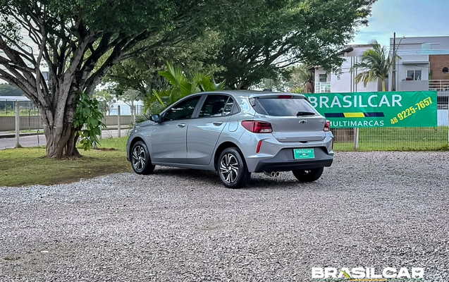 imagem-https://www.socarrao.com.br/sc-vehicle-images-prod/3299114/1787066891145-003_0b1cebdc7c5136121bebb7f0176603dd.jpg