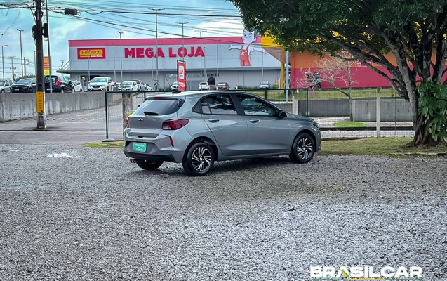 imagem-https://www.socarrao.com.br/sc-vehicle-images-prod/3299114/1787066891147-003_773a11dfad69029fe7b090edd52b0c4a.jpg