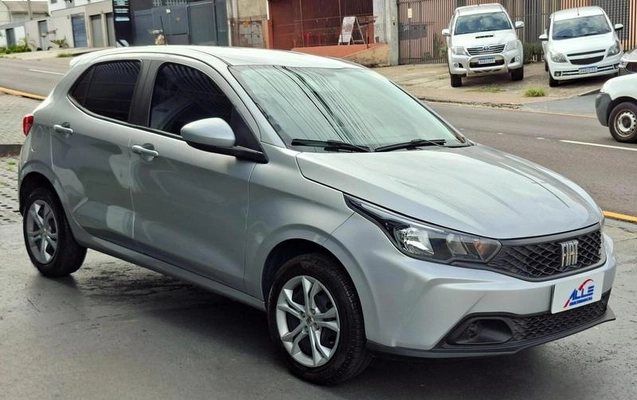 imagem-https://www.socarrao.com.br/sc-vehicle-images-prod/3299129/1790619387745-8382048_3_B_4615b874ed.jpeg