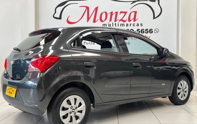 imagem-https://www.socarrao.com.br/sc-vehicle-images-prod/3299141/1789064057689-n50jfd73GXlknnomAMO7274zrDHSfLru.jpg