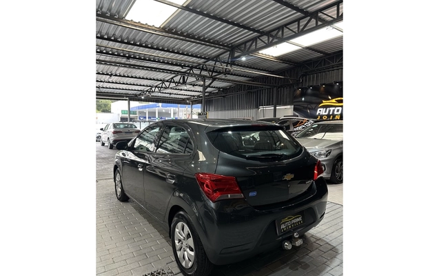 imagem-https://www.socarrao.com.br/sc-vehicle-images-prod/3299730/1787069003668-1_010248.jpg